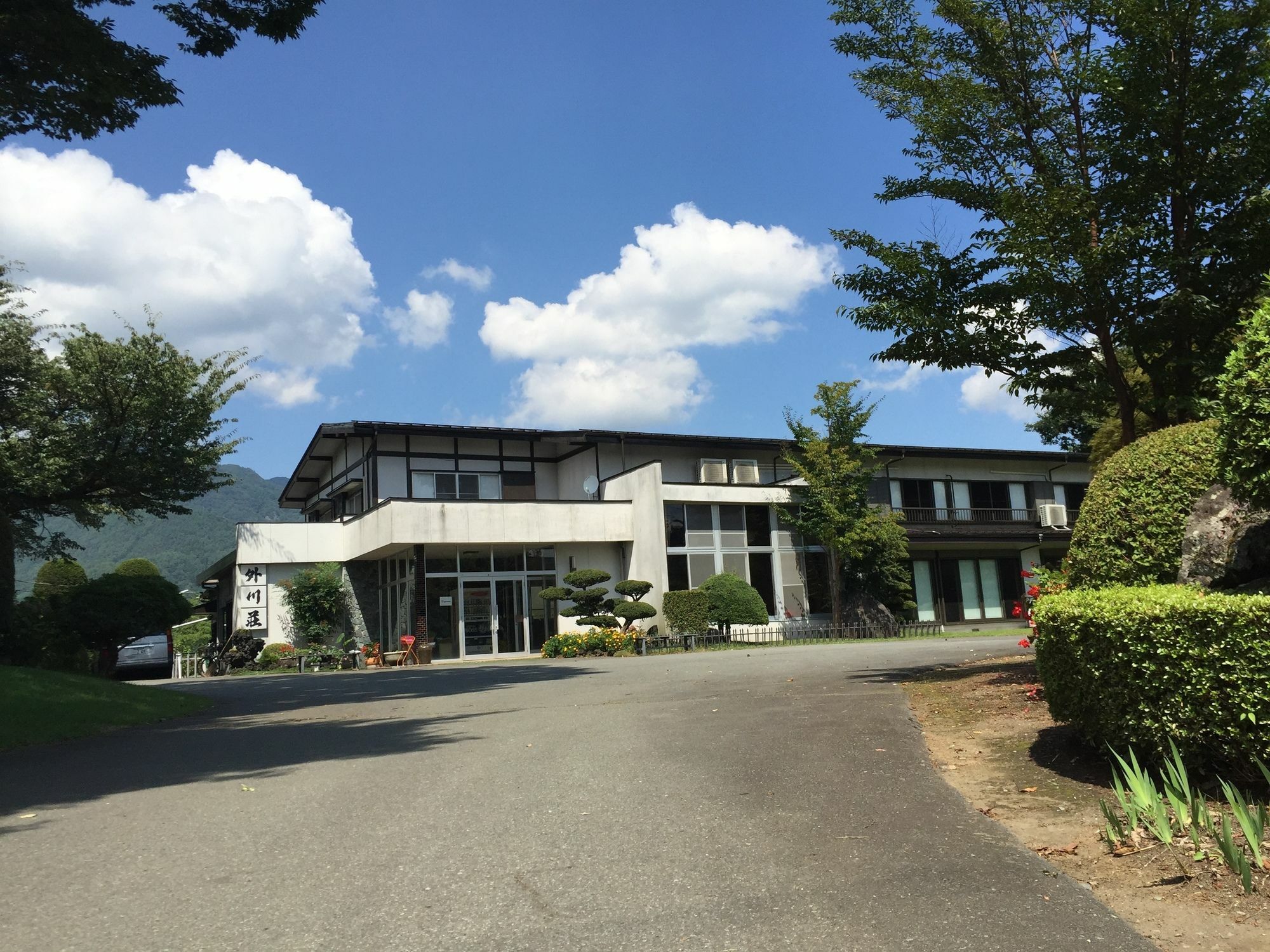 ホテル 富士河口湖温泉 外川荘 エクステリア 写真